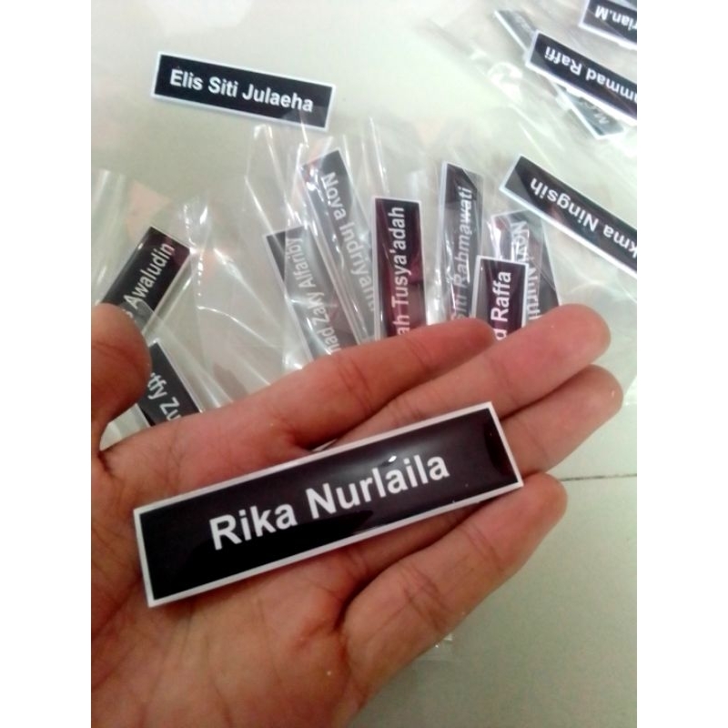 

Nametag identitas nama akrilik resin penitik custom Nama Logo DLL