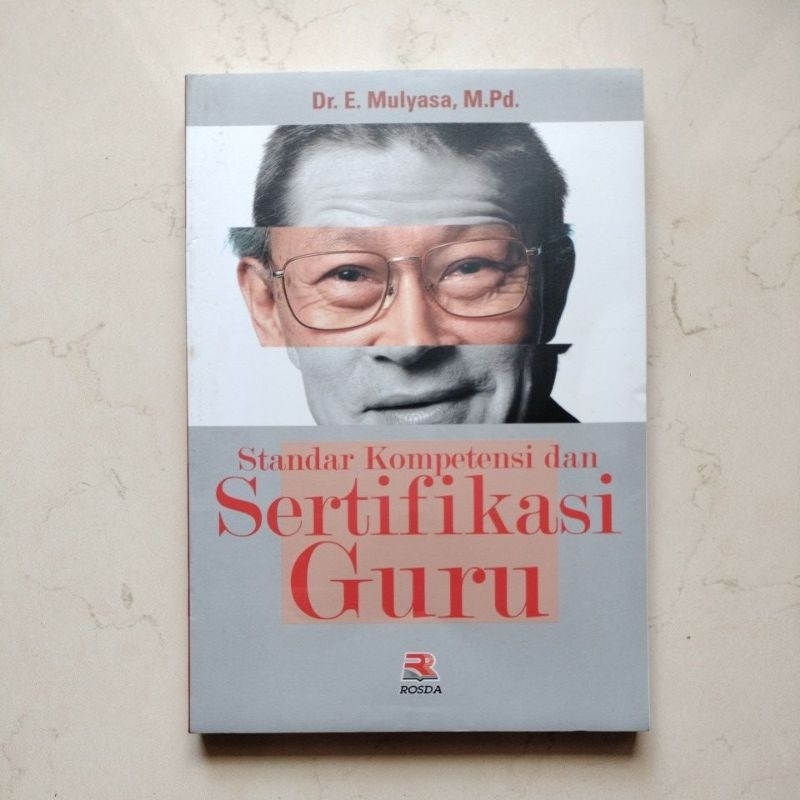 Standar Kompetensi dan Sertifikasi Guru