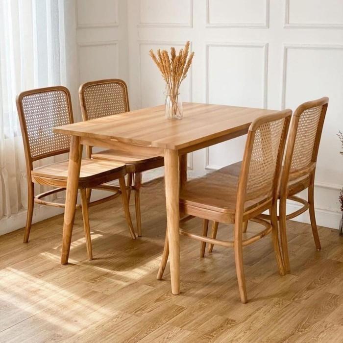 Set Meja Makan Shabby Jati dengan Kursi Rotan Asli