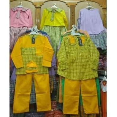 Seragam Anak TK/ PAUD Muslim Stelan/Koko Kuning kotak Hijau Set Hijan n Peci