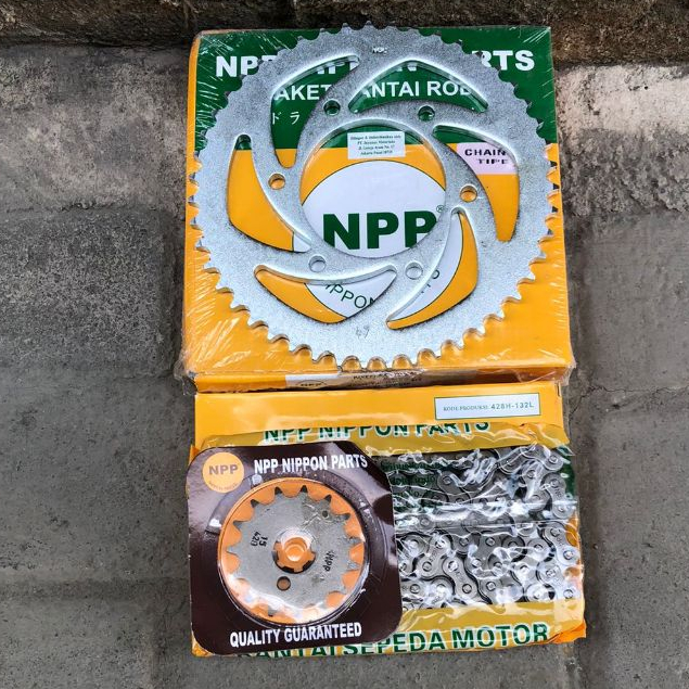 GIR SET R15 NPP// GER GEAR GIR SET SPROCKET DRIVE CHAIN KIT YAMAHA R15