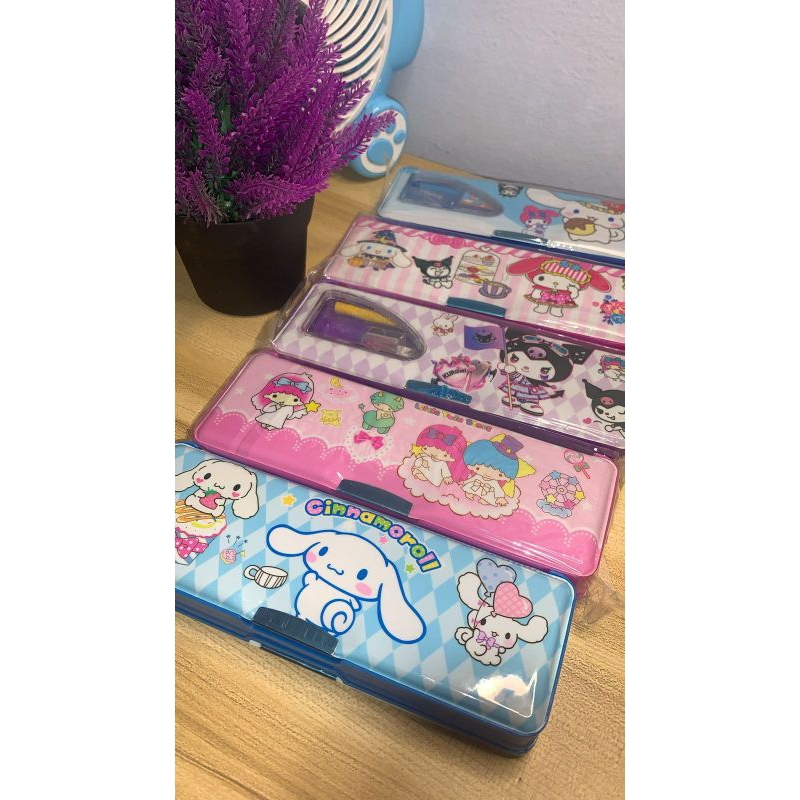 

TEMPAT PINSIL KARAKTER MAGNET LUCU CINAMOROL MELODY