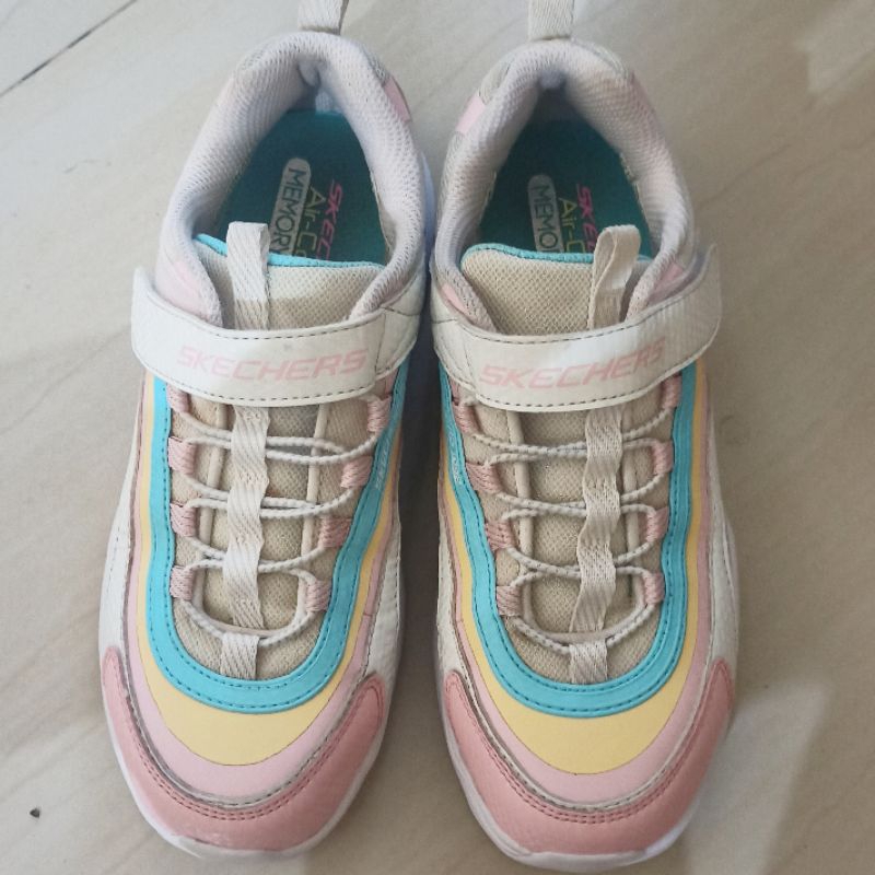 Sepatu Skechers Anak Perempuan Original Preloved Bekas Sneakers Branded