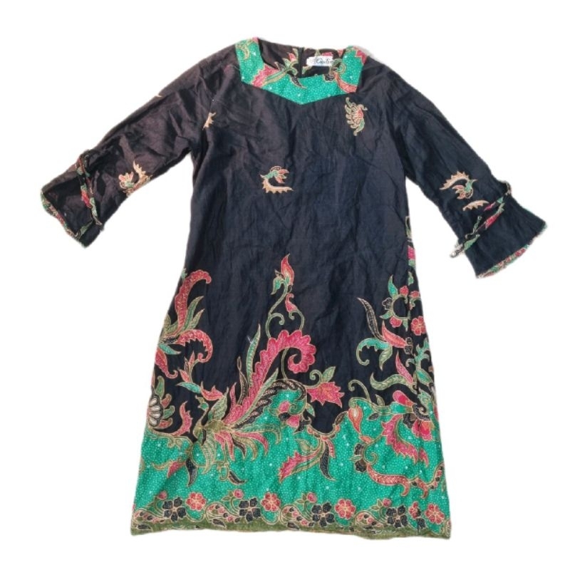 Dress Batik Wanita Hitam Motif Bunga