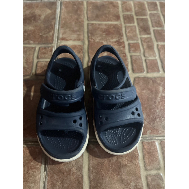 preloved crocs anak