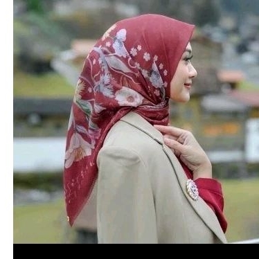 Buttonscarves Topkapi Royale Blume Autograph Nada Do Holiday