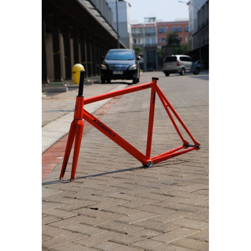 FRAMESET ARDENTLY PULSE