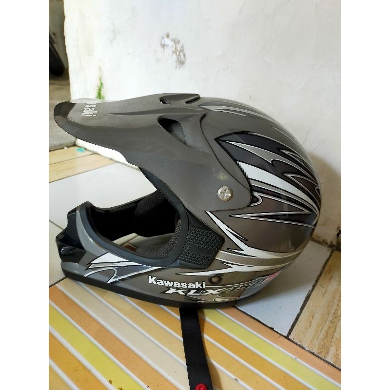 Helm Kawasaki KLX 150S