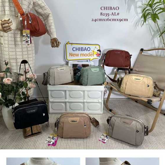 Selempang Wanita Chibao Tas Selempang Wanita Model Rantai Motif Kotak Hitam Chibao 8235-AL