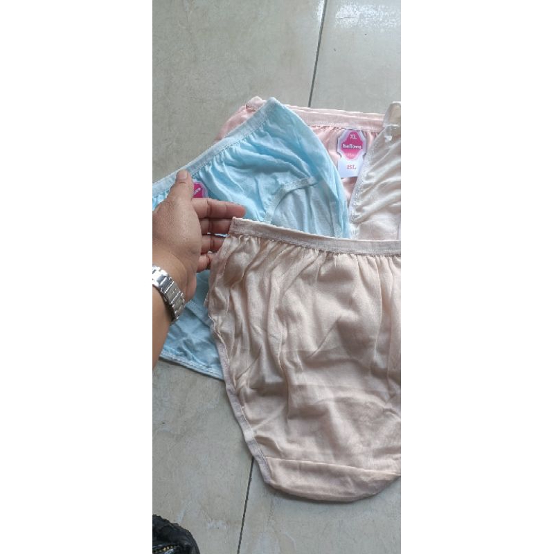 Celana dalam XL /celana dalam dewasa/celana dalam perempuan/ celana dalam katun