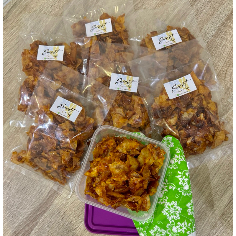 

KERIPIK SINGKONG PEDAS MANIS GURIH 150/250G FRESHMADE TANJUNG PINANG