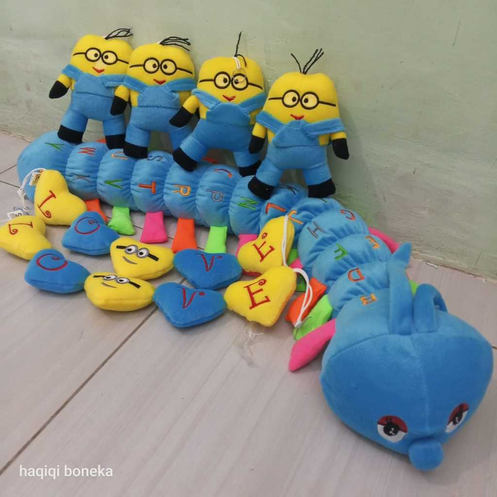 boneka hiasan kaca mobil ,dashboard mobil interior kabin mobil satu set