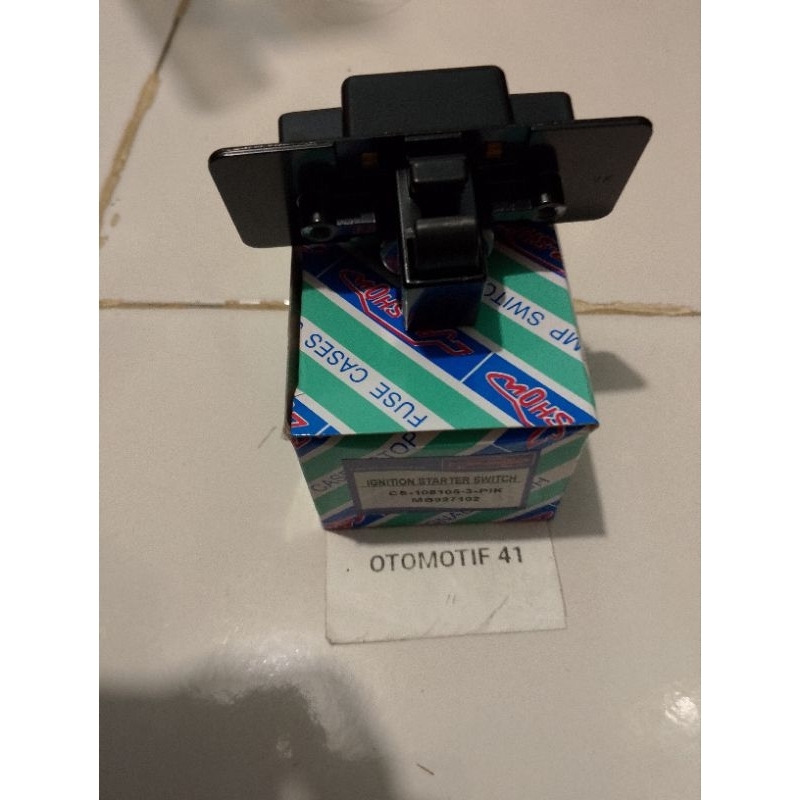 KUNCI LACI MITSUBISHI L300 / KUDA