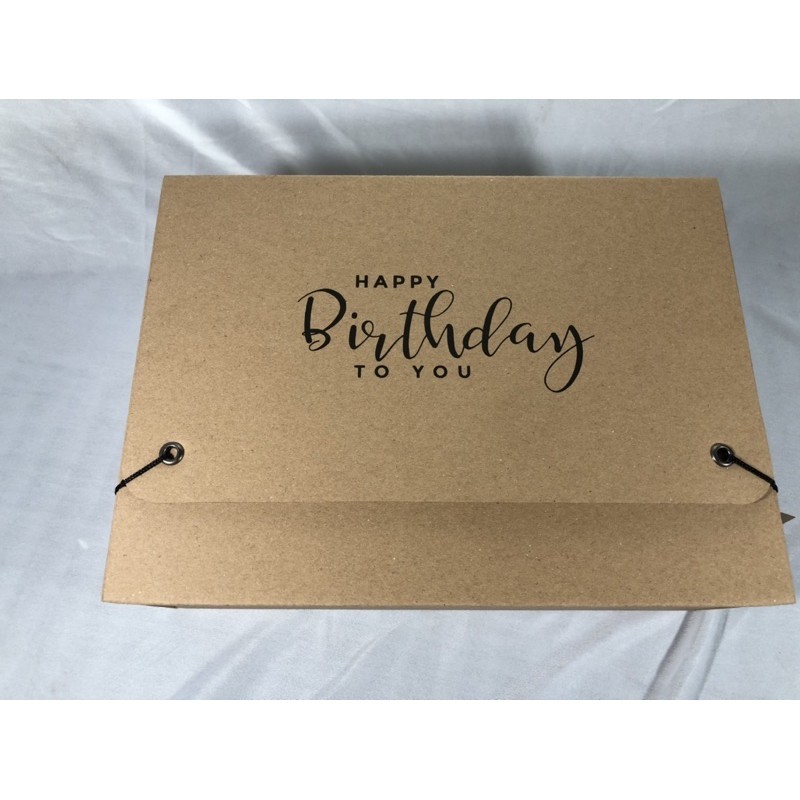 

Kotak Kado / Kardus / Hampers Ulang Tahun Model Bagmail Free Hangtag