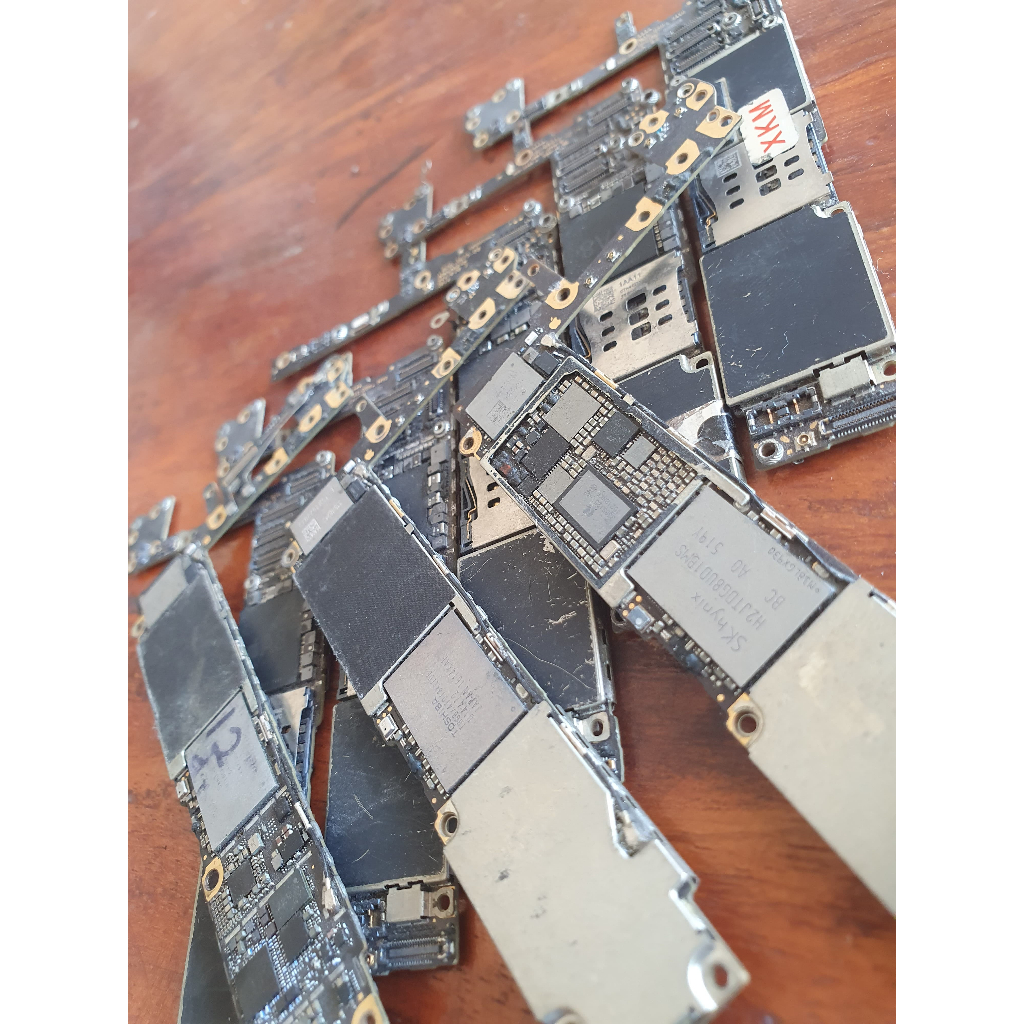 NAND / PENYIMPANAN DATA  iPhone CPU A8