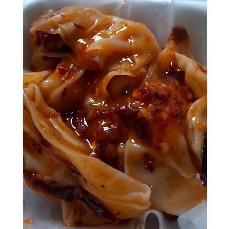 

PANGSIT AYAM CHILI OIL ISI 6 PCS FROZEN HOME MADE