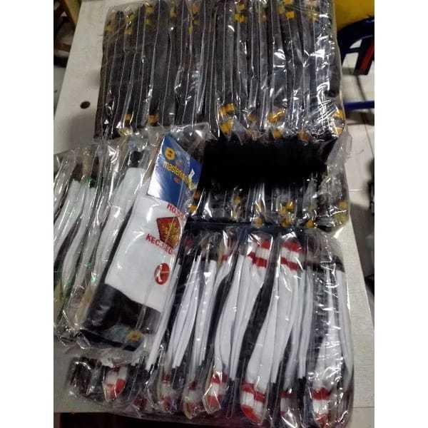 Kaos kaki sekolah custom