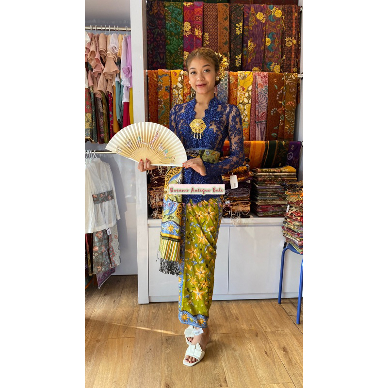 kamen batik tulis sutra baron set selendang sutra garut biasa