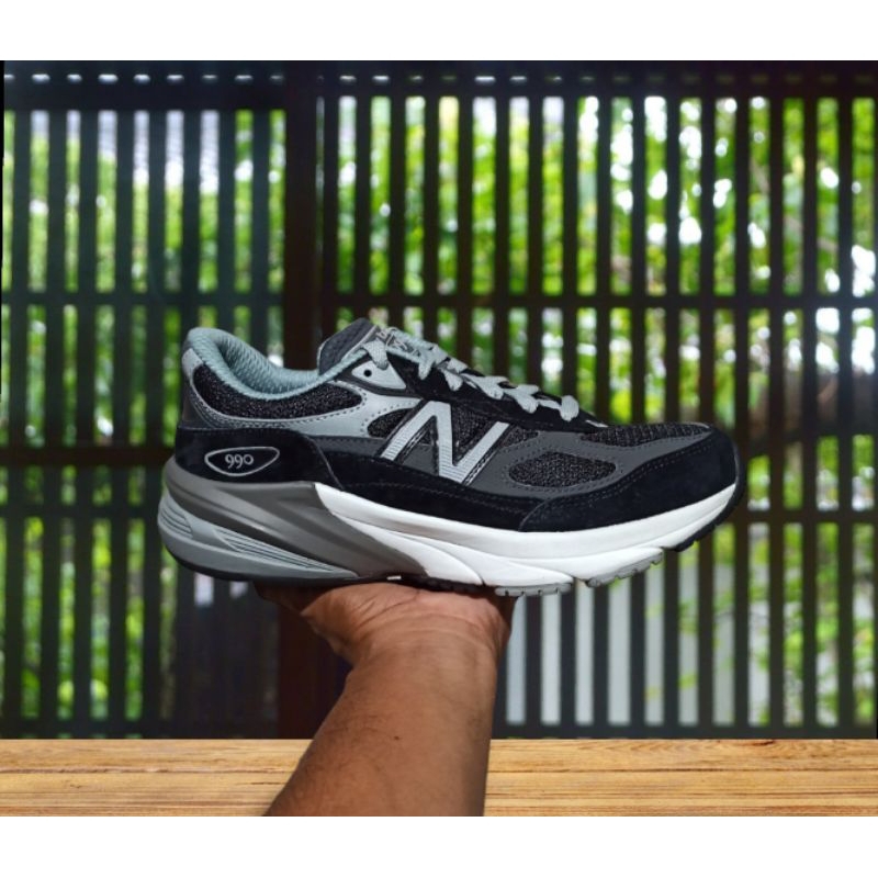 NB990V6 black grey original