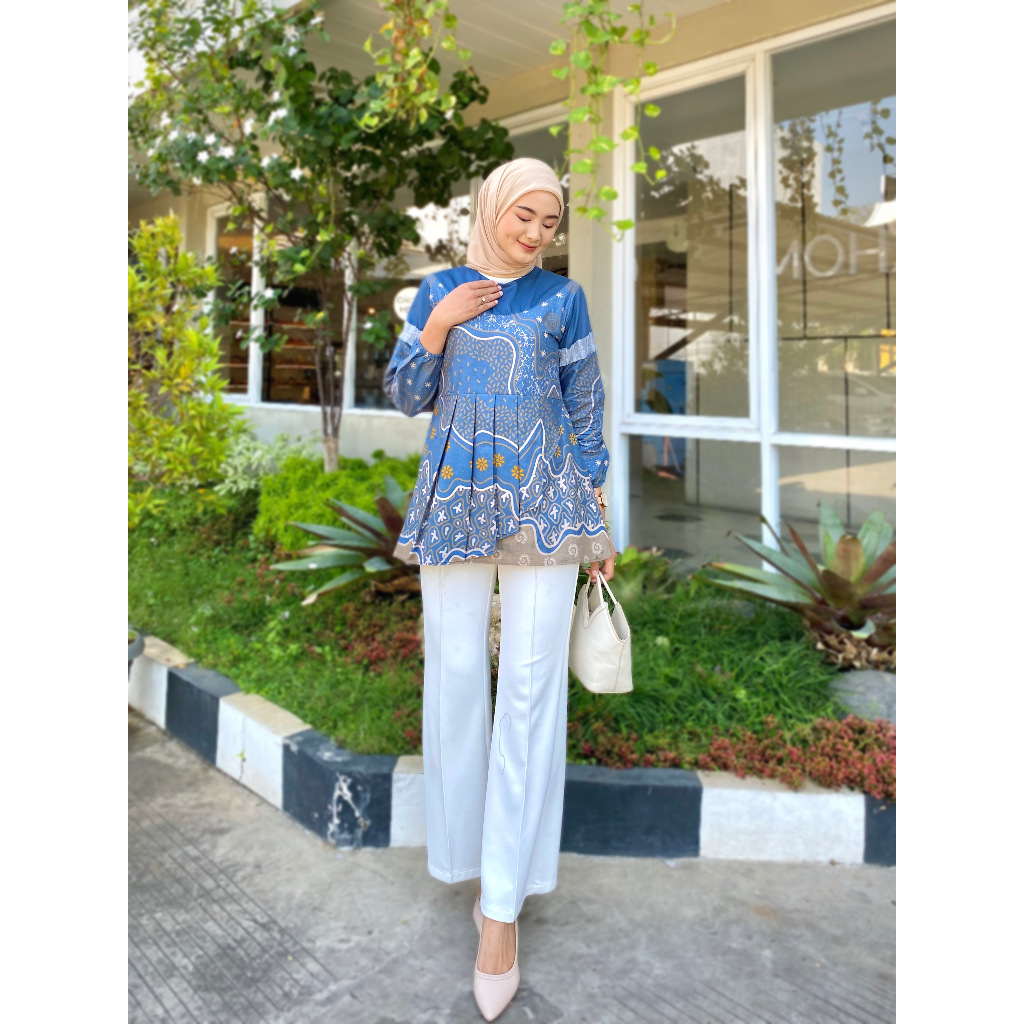 BATIK KERJA BATIK MODERN BATIK KANTOR BATIK KEKINIAN BATIK WANITA CANTIK RAVENNA BLOUSE