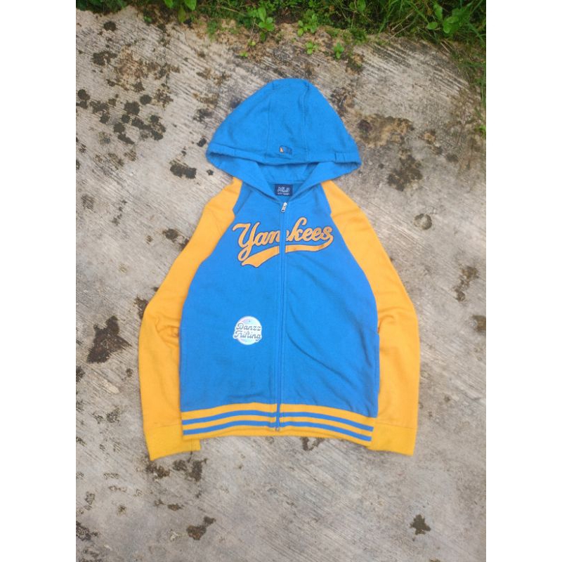 Hoodie Zipper MLB,size S, barang cakep