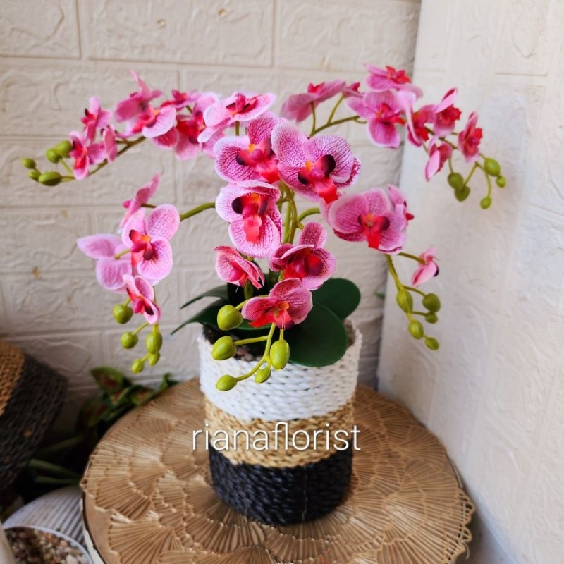 ANGGREK POT ANYAM ROTAN ARTIFICIAL