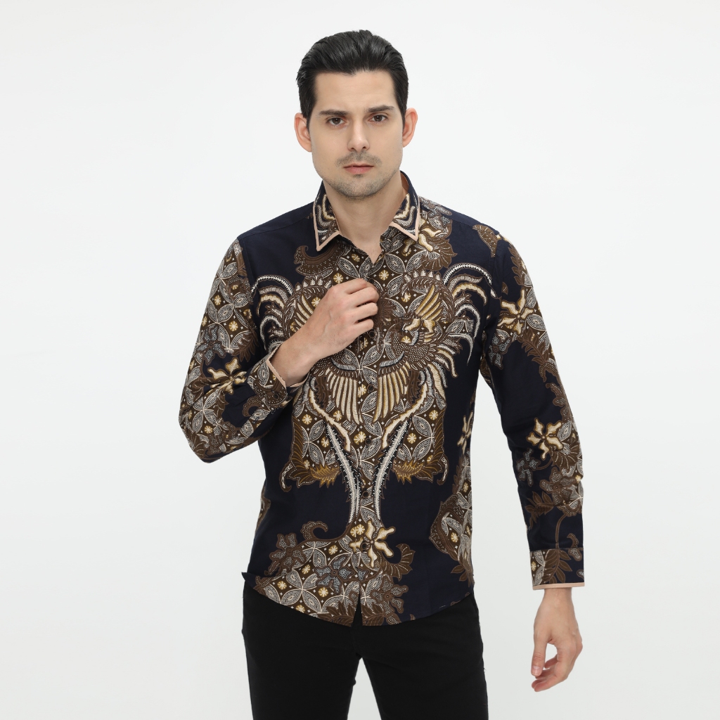 LUIGI RICCIO Kemeja Batik Pria Lengan Panjang New Arrival Serial Kerja Kantoran Navy Series