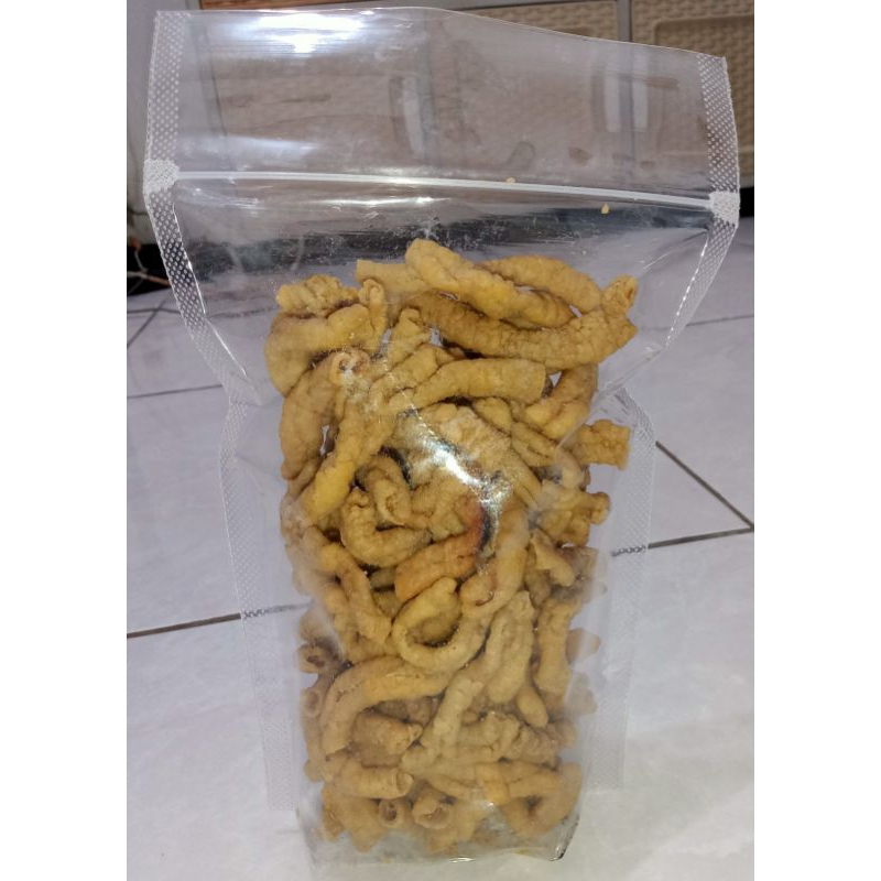 

Usus Krispi Original Gurih 250 Gram Kripik Usus Krispi