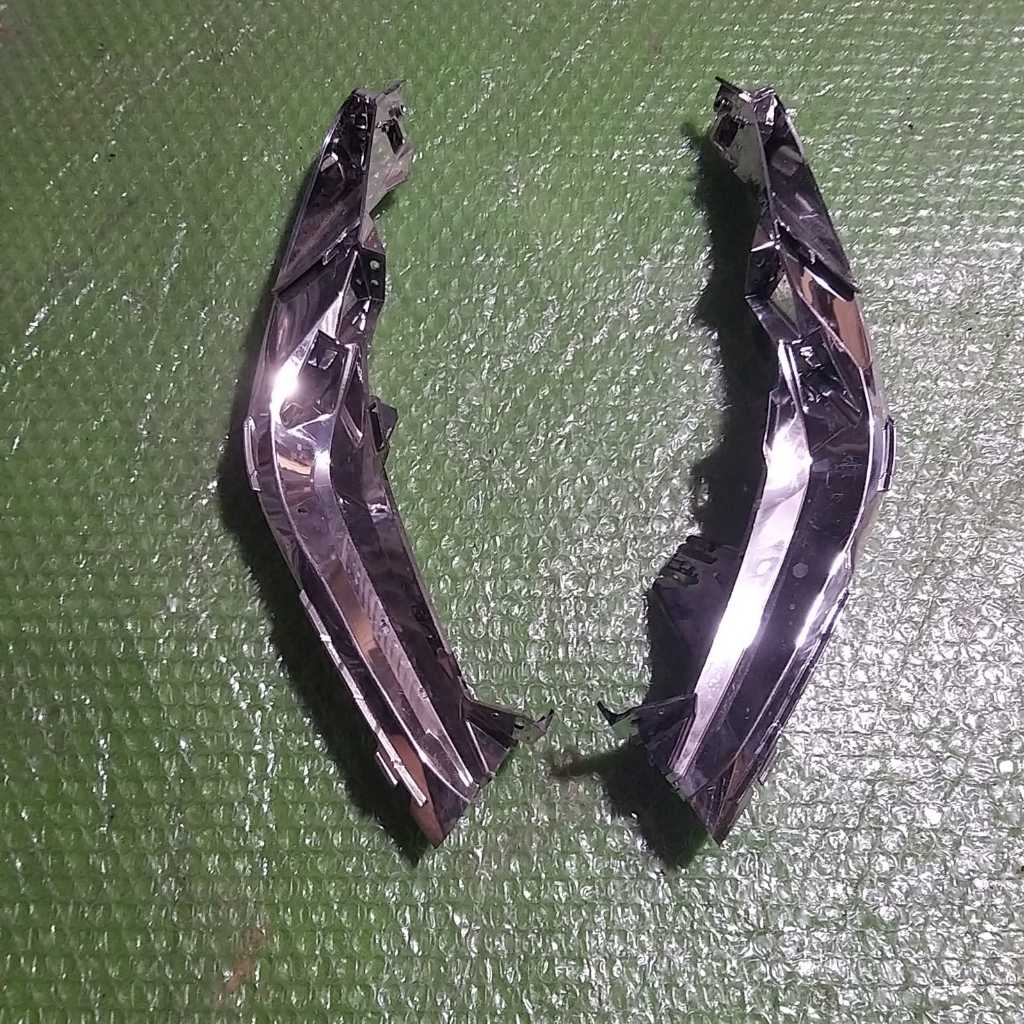 reflektor alis sen vario cover alis krum lampu depan vario 125 150 original