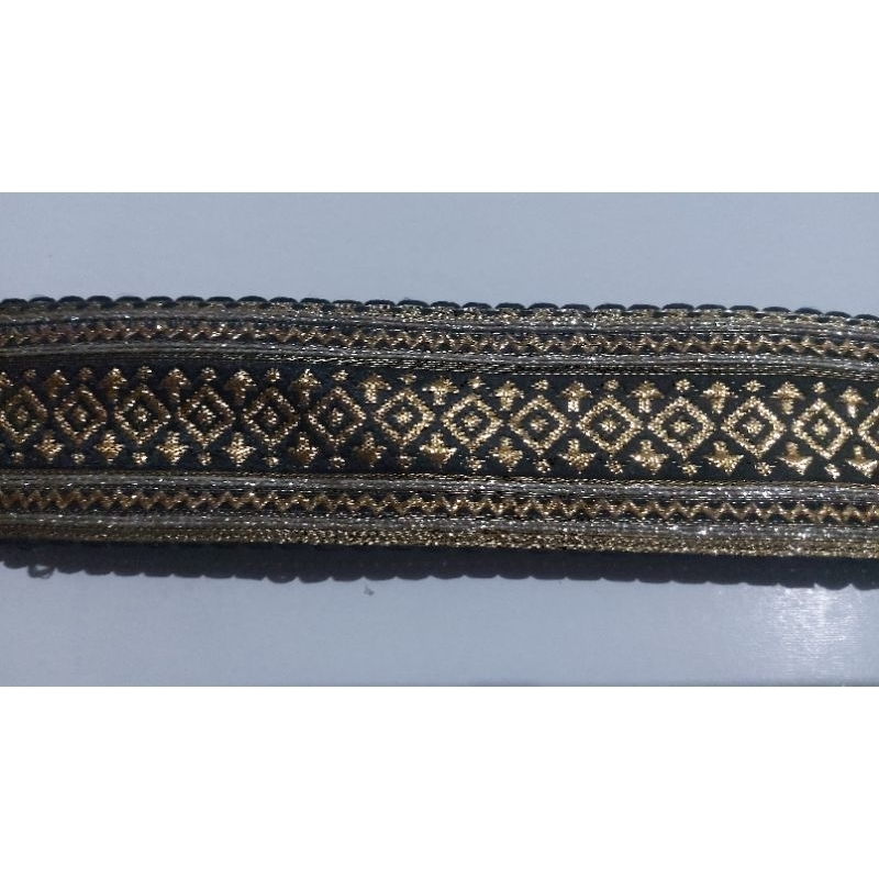 renda india pita bordir bunga hitam gold