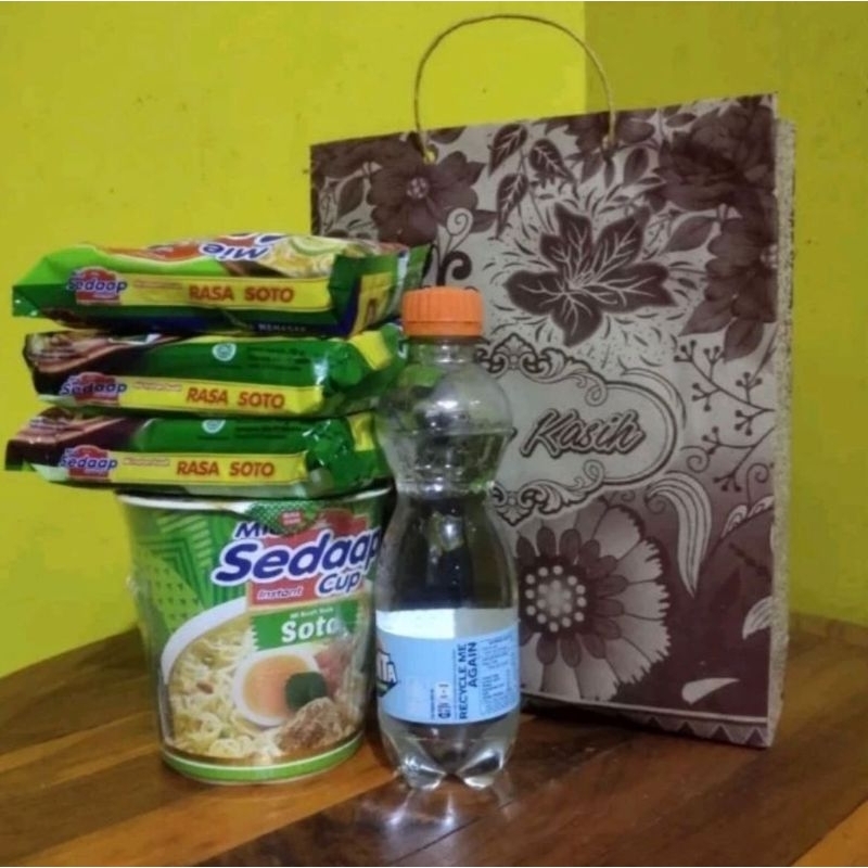 

50 PCS PAPERBAG JUMBO UKURAN 33*27*8