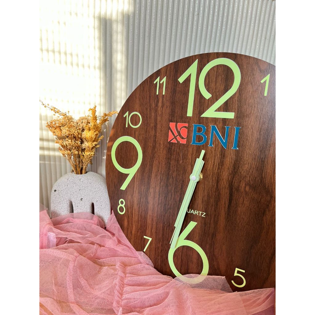 Kado Souvenir Jam Dinding Custom Tulisan Jam Dinding Fosfor Glow In The Dark