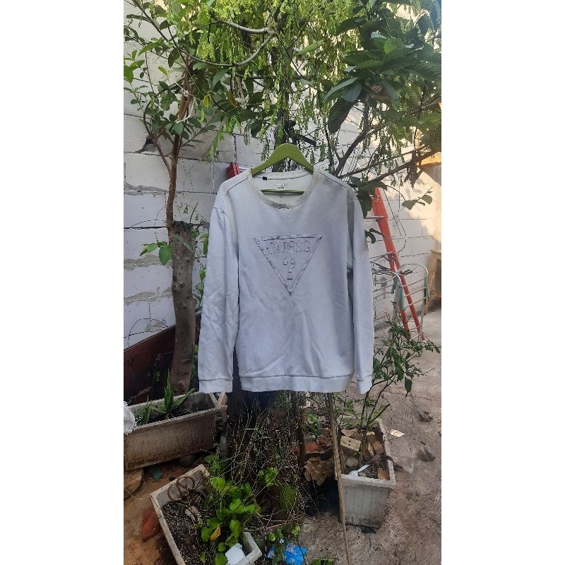 Crewneck guess