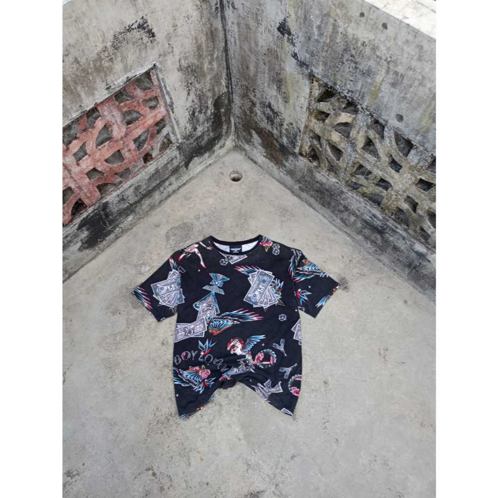 Kaos Boy London Full Print Mewah