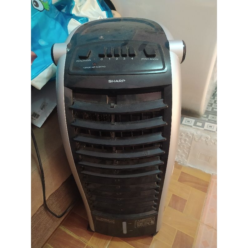 Air Cooler Sharp Bekas Second  (baca deskripsi) Berat 21kg+asuransi wajib by kargo