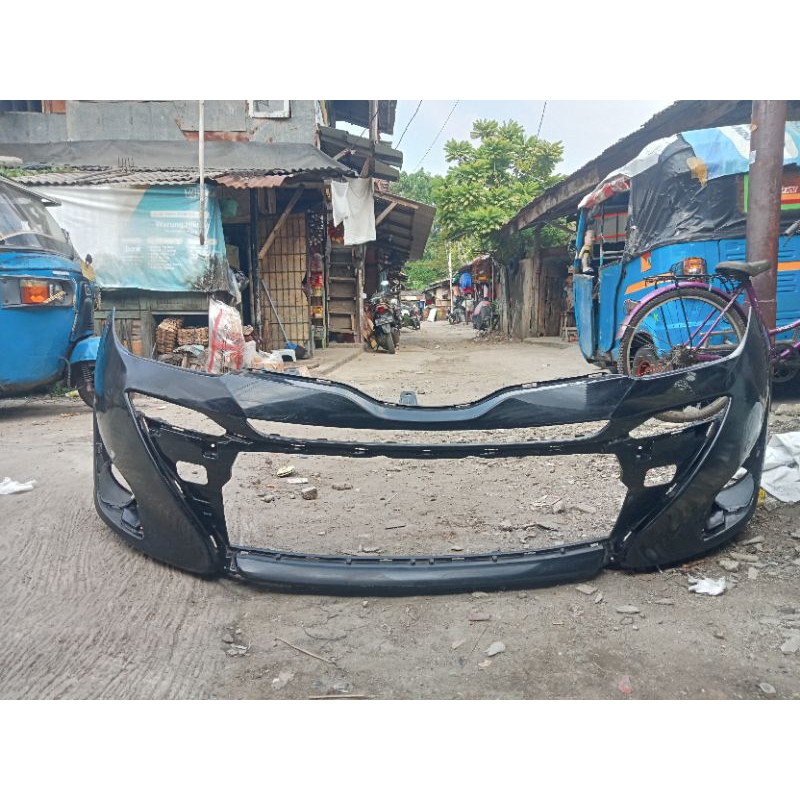 bemper depan yaris 2019 shecon original