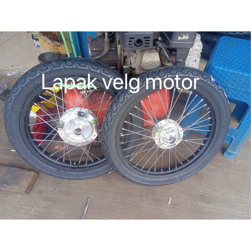 velg rx King ring 18 plus ban NR 25