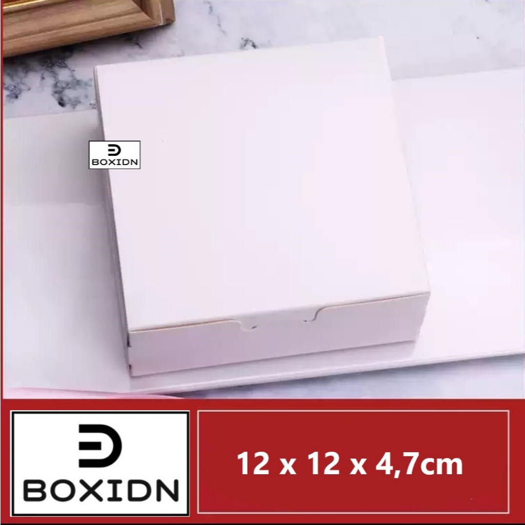 

Box Putih 12x12 Box Kue Box Snack Box Pastel Box Kue Basah Box Mini Box Polos 12x12