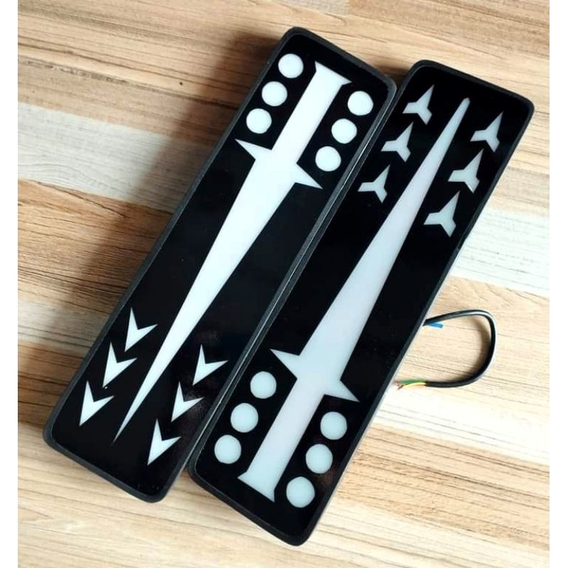 Lampu belakang variasi stoplamp mobil pickup carry, L300, panther, kijang, dfsk, hardtop, jimny