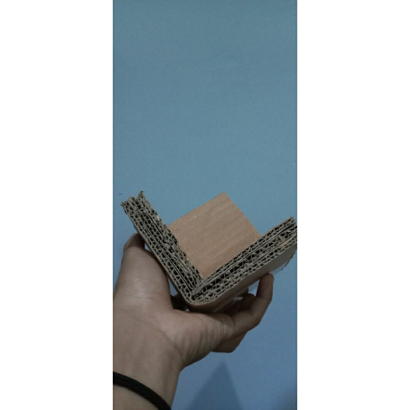 

CORNER PROTECTOR BOX/PELINDUNG SIKU KARDUS
