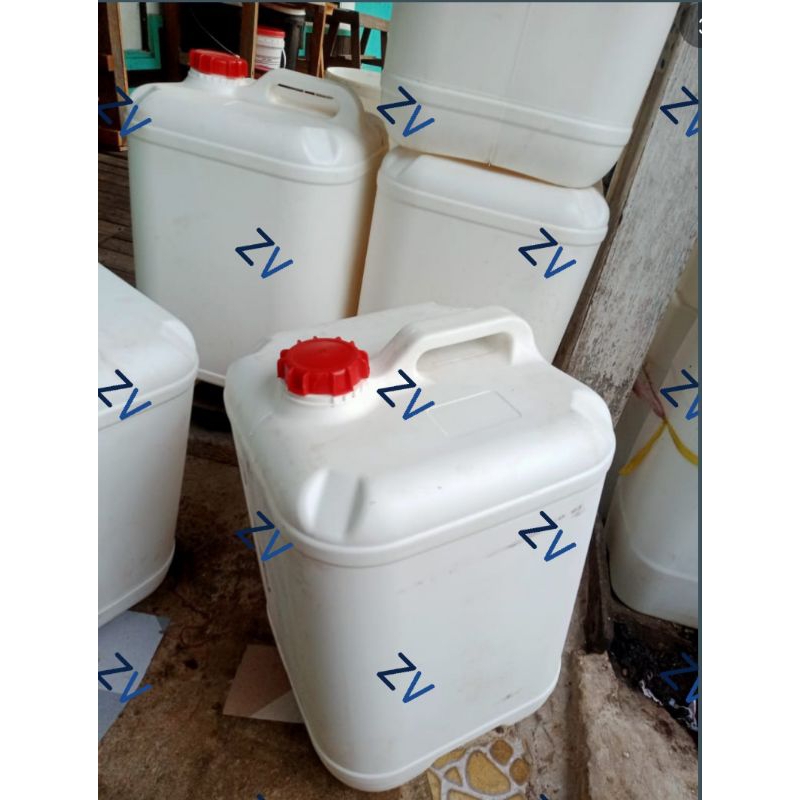 Jerigen 25 liter (PM) Bekas / Teng ex bahan makanan warna Putih