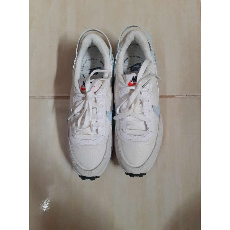 WMNS NIKE WAFFLE DEBUT DH9523 105