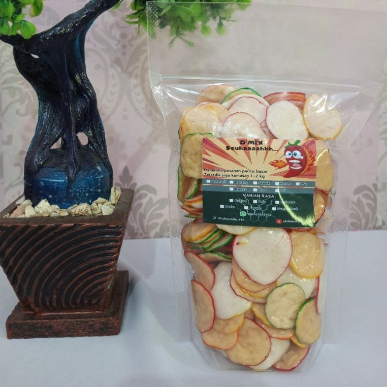 

Kerupuk Seblak 200gr D'Mix Seuhaaahhh Dengan Berbagai Varian Rasa Enak