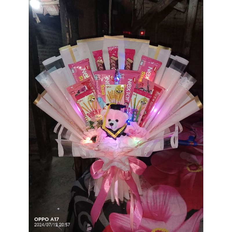 

BUKET SNACK DAN BONEKA