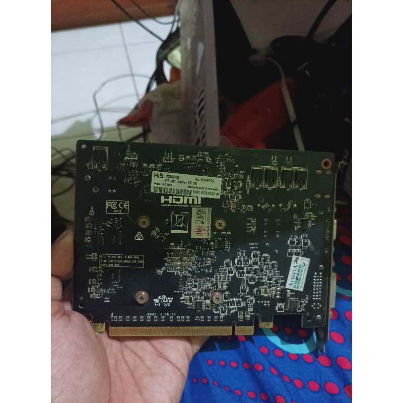 AMD Radeon R7 250 2GB GDDR5