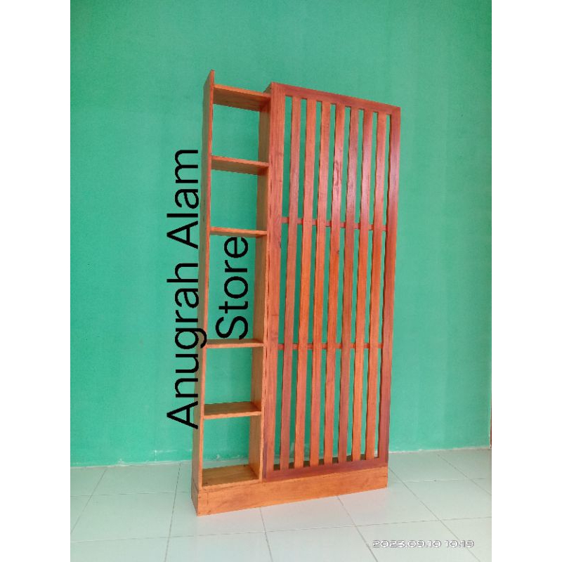 PARTISI KAYU PEMBATAS RUANGAN~PARTISI UNTUK DEKORASI RUMAH