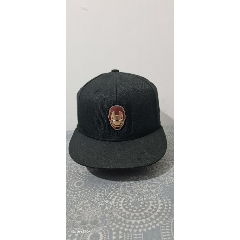 Topi marvel Ironman ( logo besi )