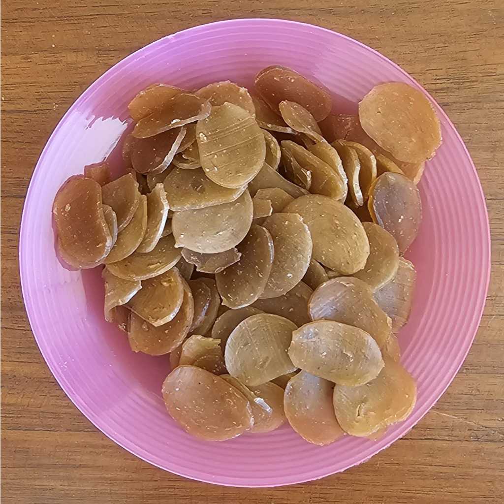 

Krupuk / kerupuk kancing situbondo 1kg