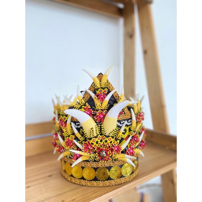 Manika Kaltim - Topi Mahkota Cewe Dayak / Topi Cewe Dayak  / Topi Tari Dayak / Topi Pengantin Wanita