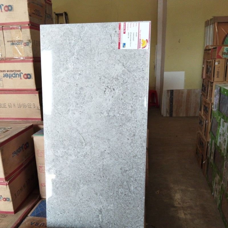 Keramik 30x60 roman dComenhagen scuro motif abu glossy